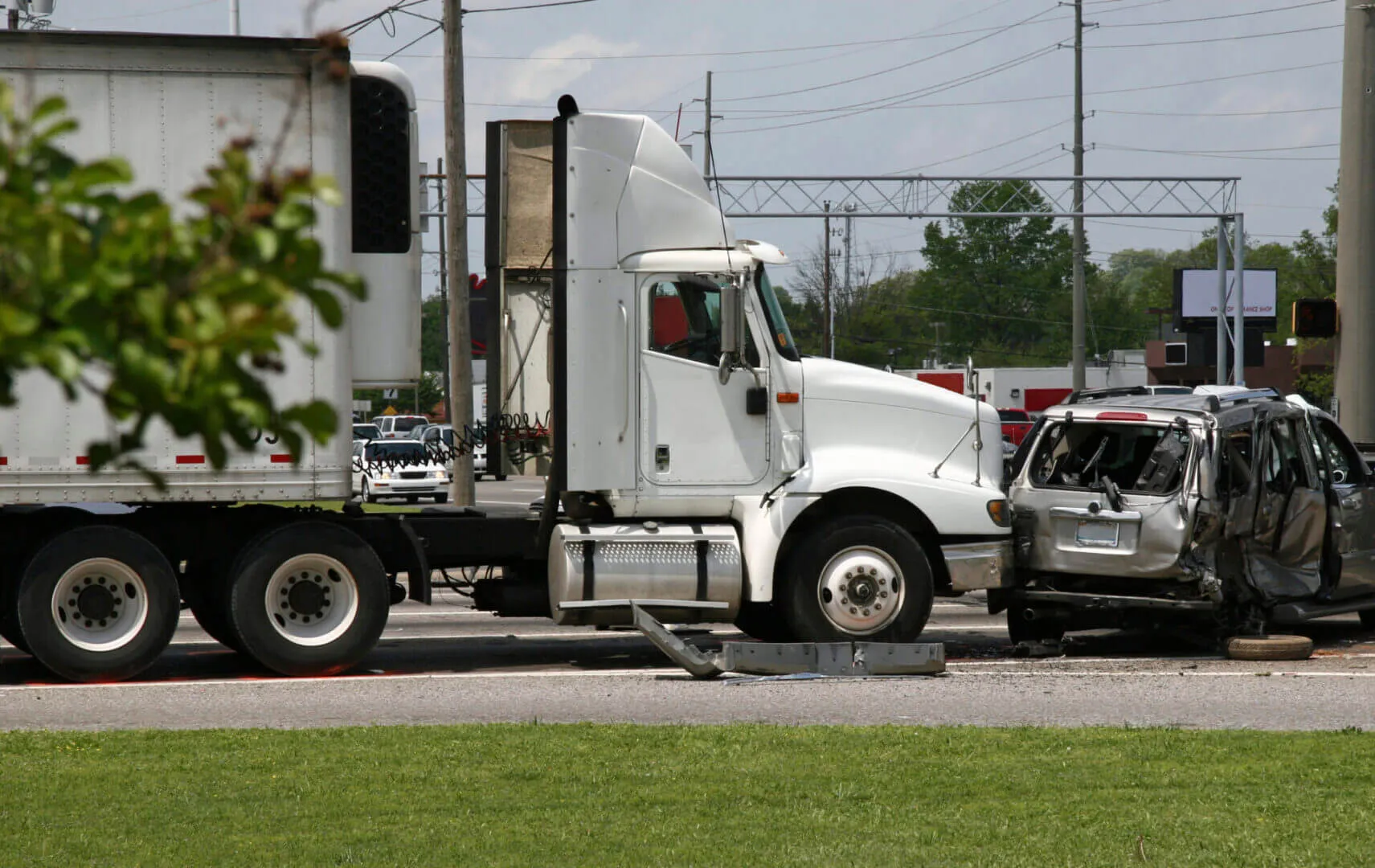 18-wheeler commercial vehicle accident in the RGV_personal injury attorney near me_Z Reyna Law